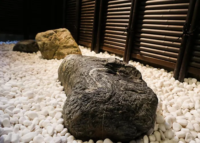 Higashiyama Tomarigi